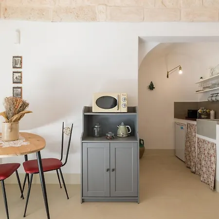 Apartment Cementine Traditional By Wonderful Italy *