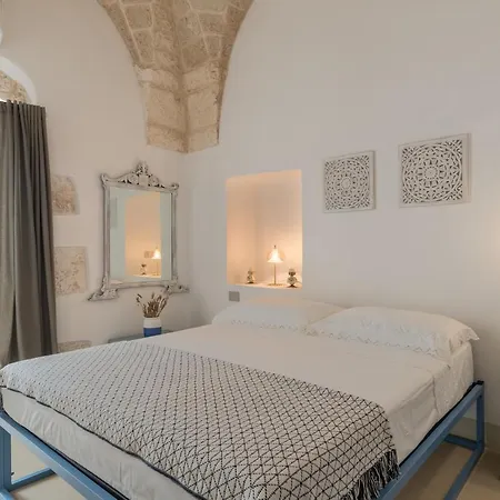 Apartment Cementine Traditional By Wonderful Italy