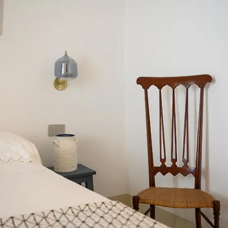 Apartment Cementine Traditional By Wonderful Italy