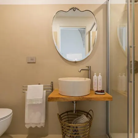 Apartment Cementine Traditional By Wonderful Italy